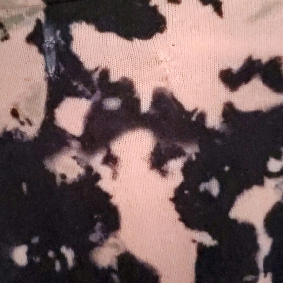 360 Cashmere Sweater - Picture 5 of 7